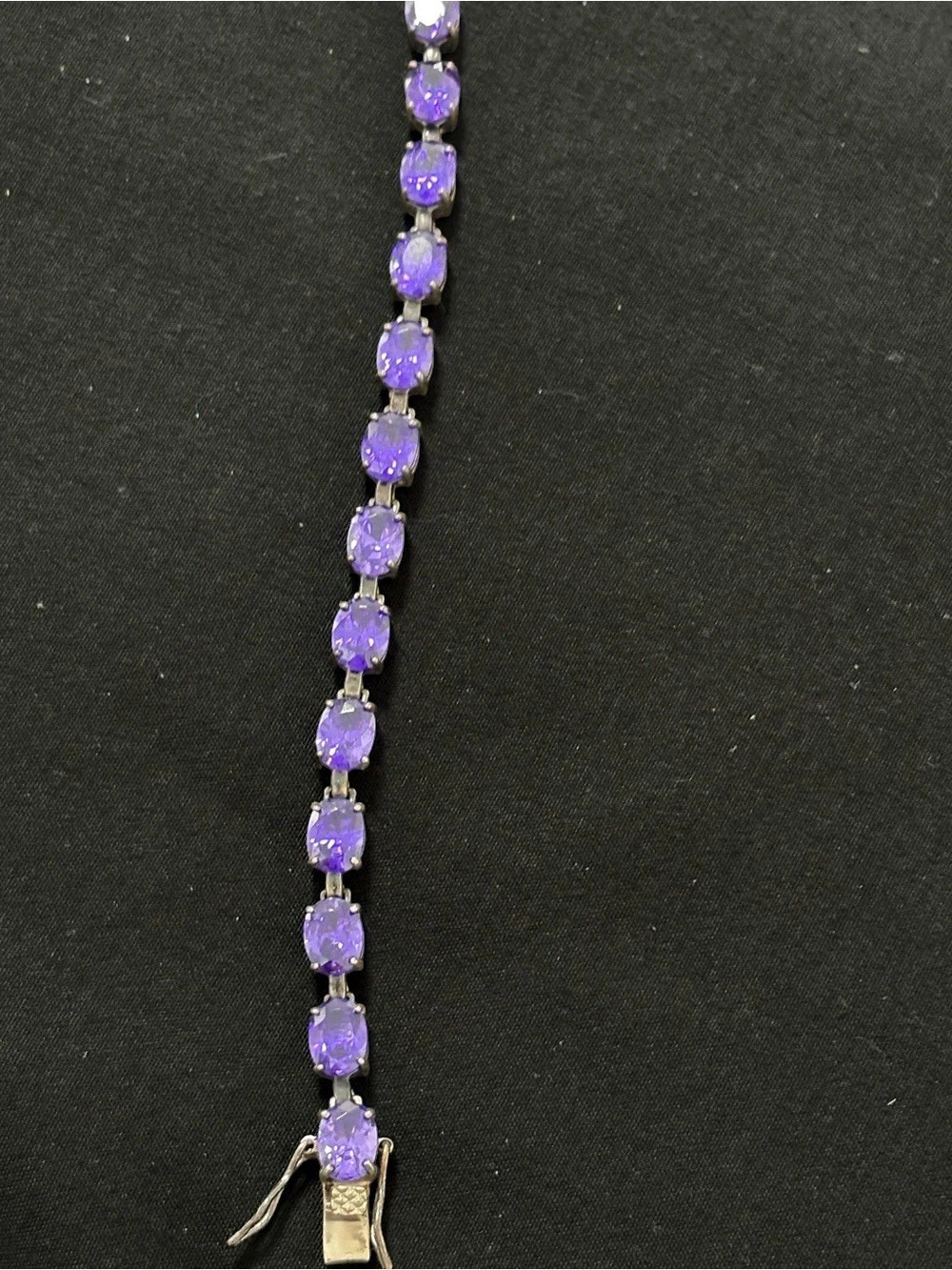 Purple Stone Link Bracelet Like New